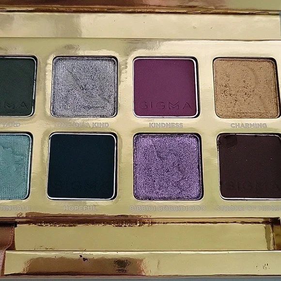 Sigma Cinderella Palette - Picture 3 of 4